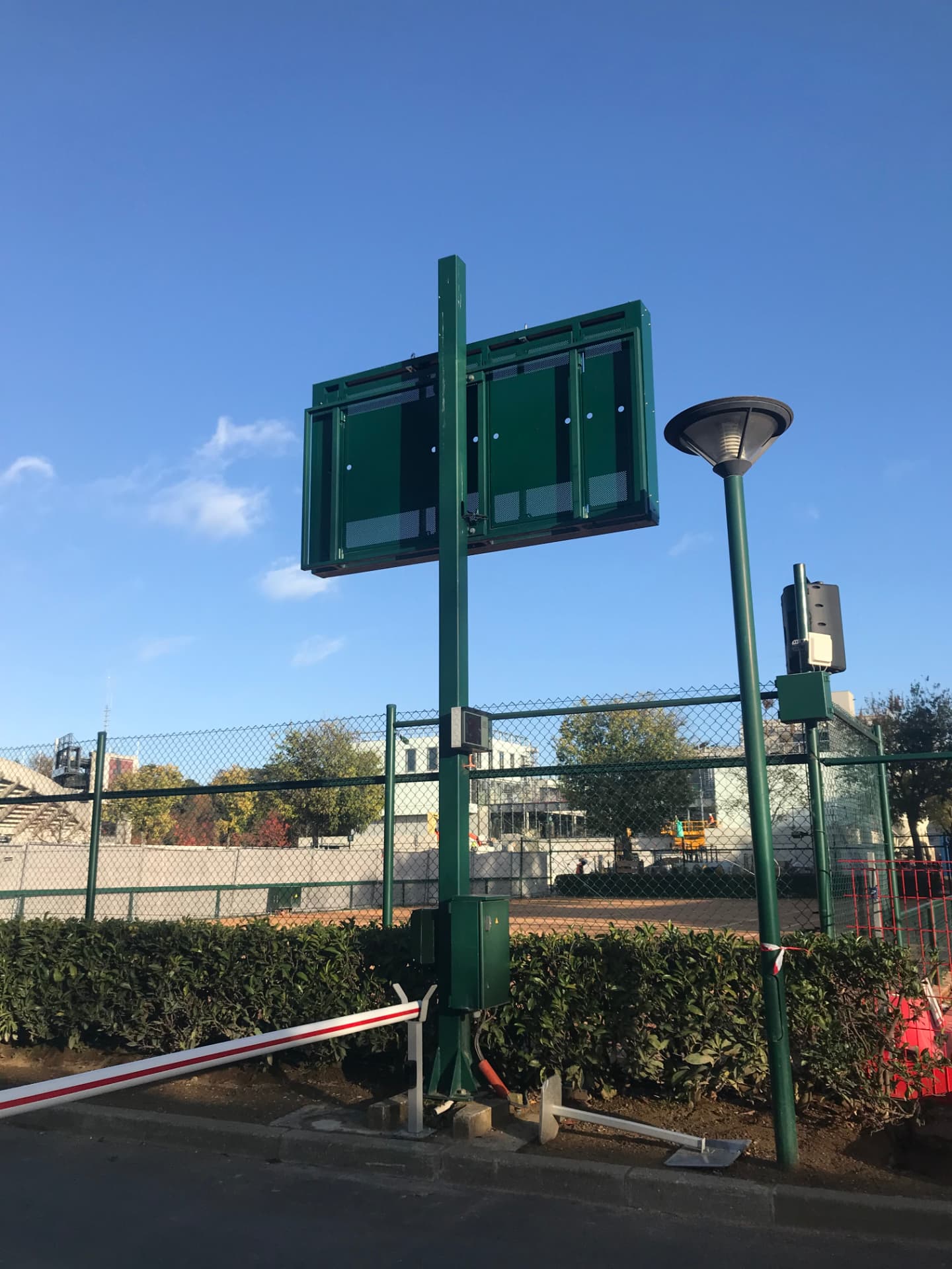 Maintenance Roland Garros — 17