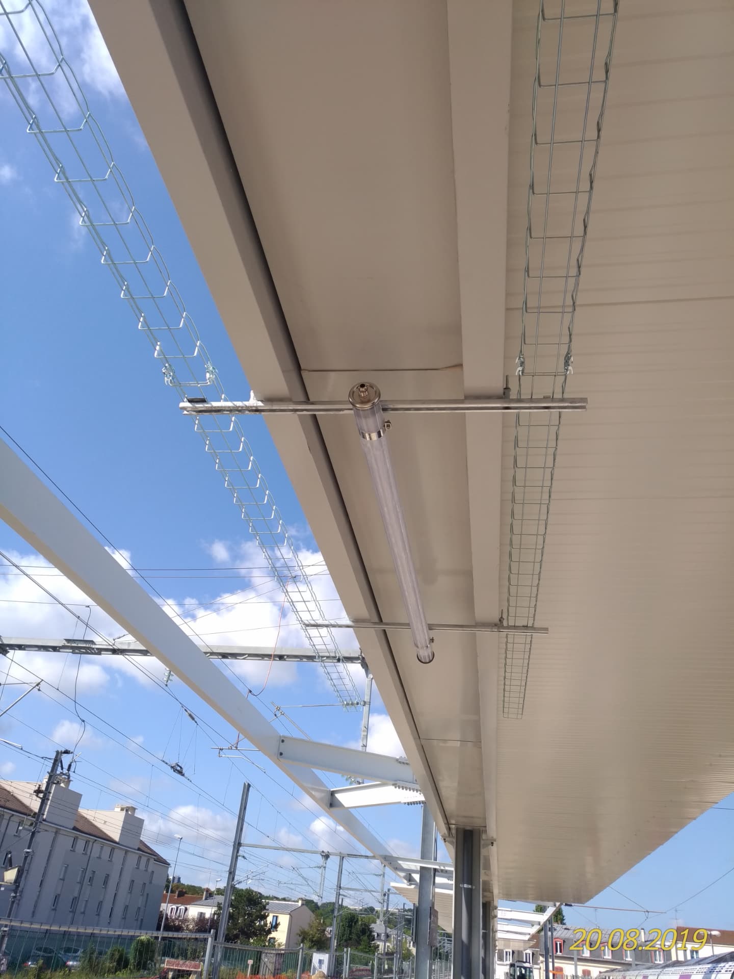 Abris des quais Gare de Poissy — 6